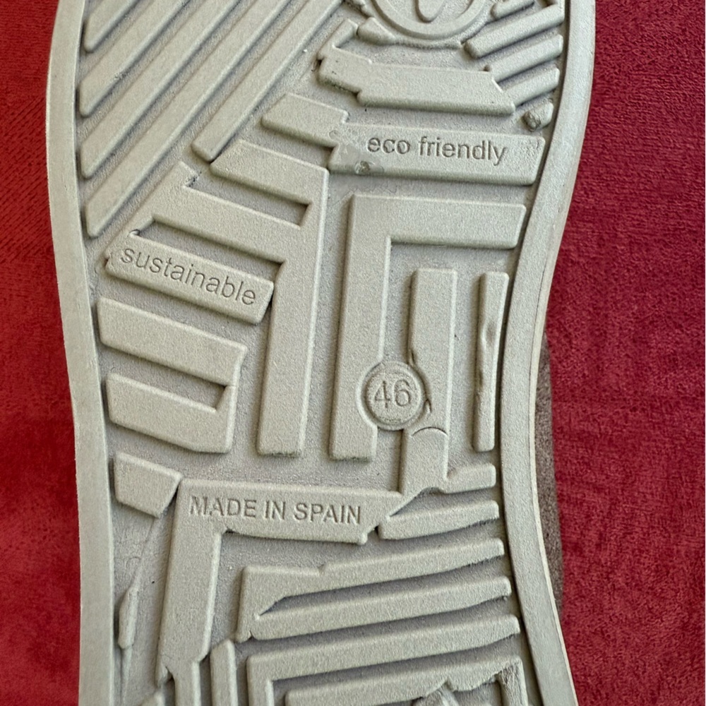 Natural World Eco Friendly Alpe Boots.  Size 46 (12-13 US) Suede, Lightweight - Picture 3 of 16